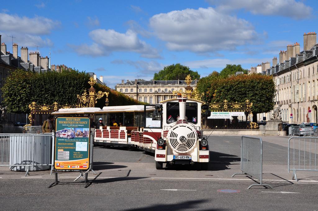 Grand Hotel De La Reine - Place Stanislas 낭시 외부 사진